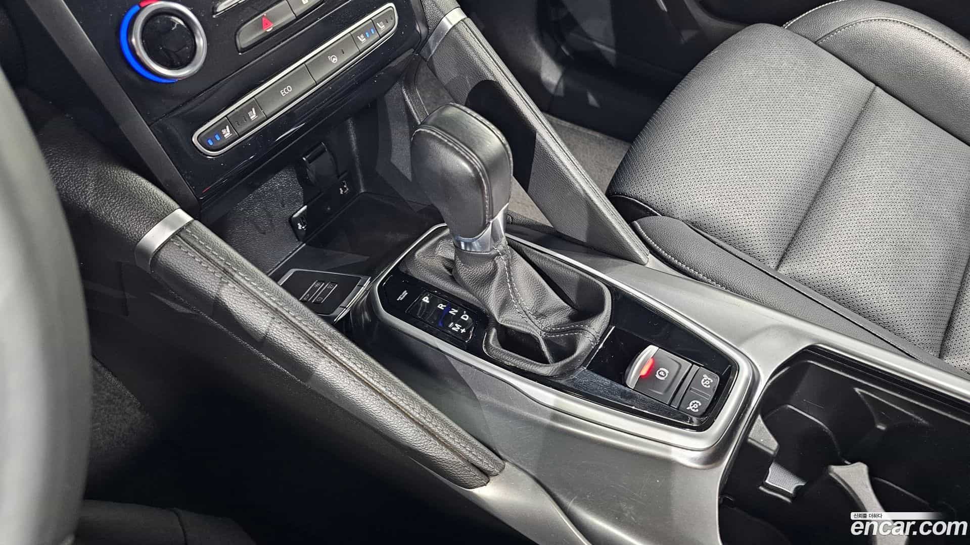 QM6 Renault Korea 2023.1-INNER-009