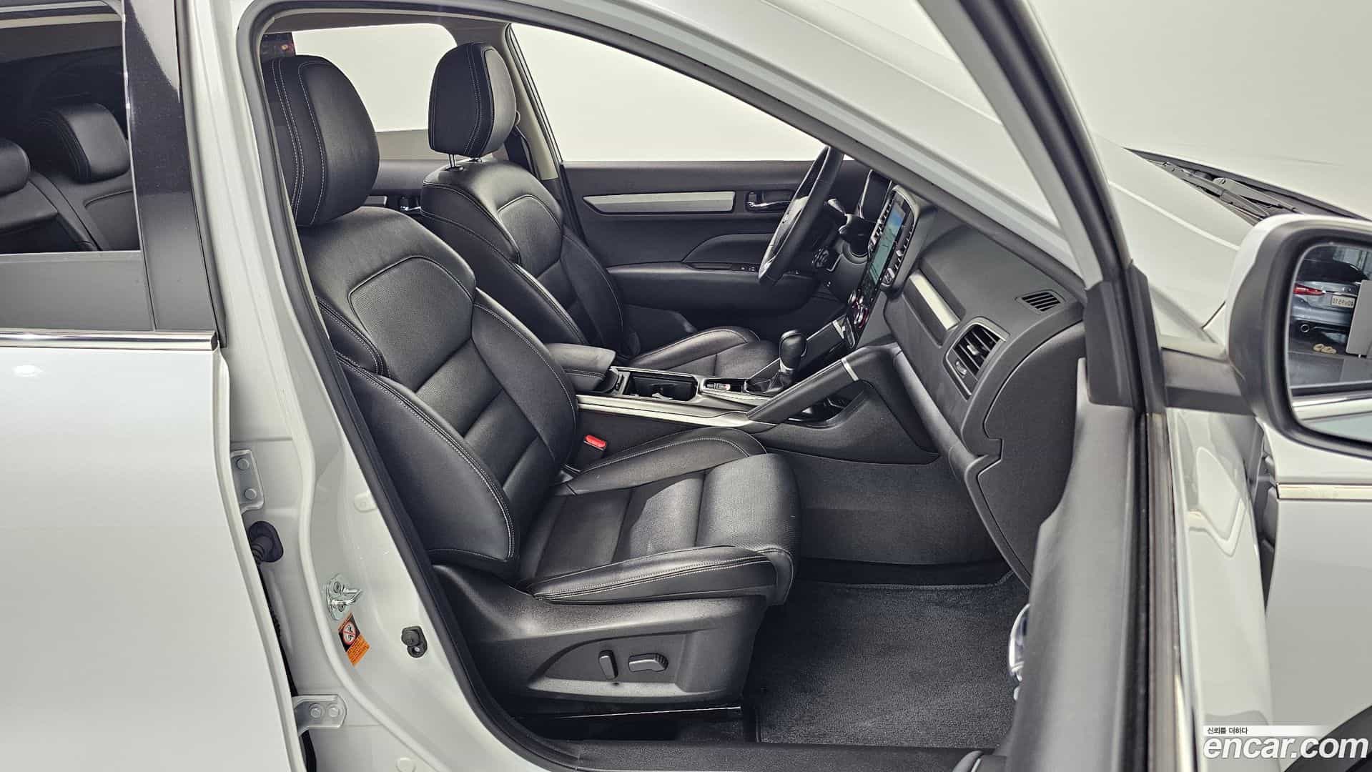 QM6 Renault Korea 2023.1-INNER-036