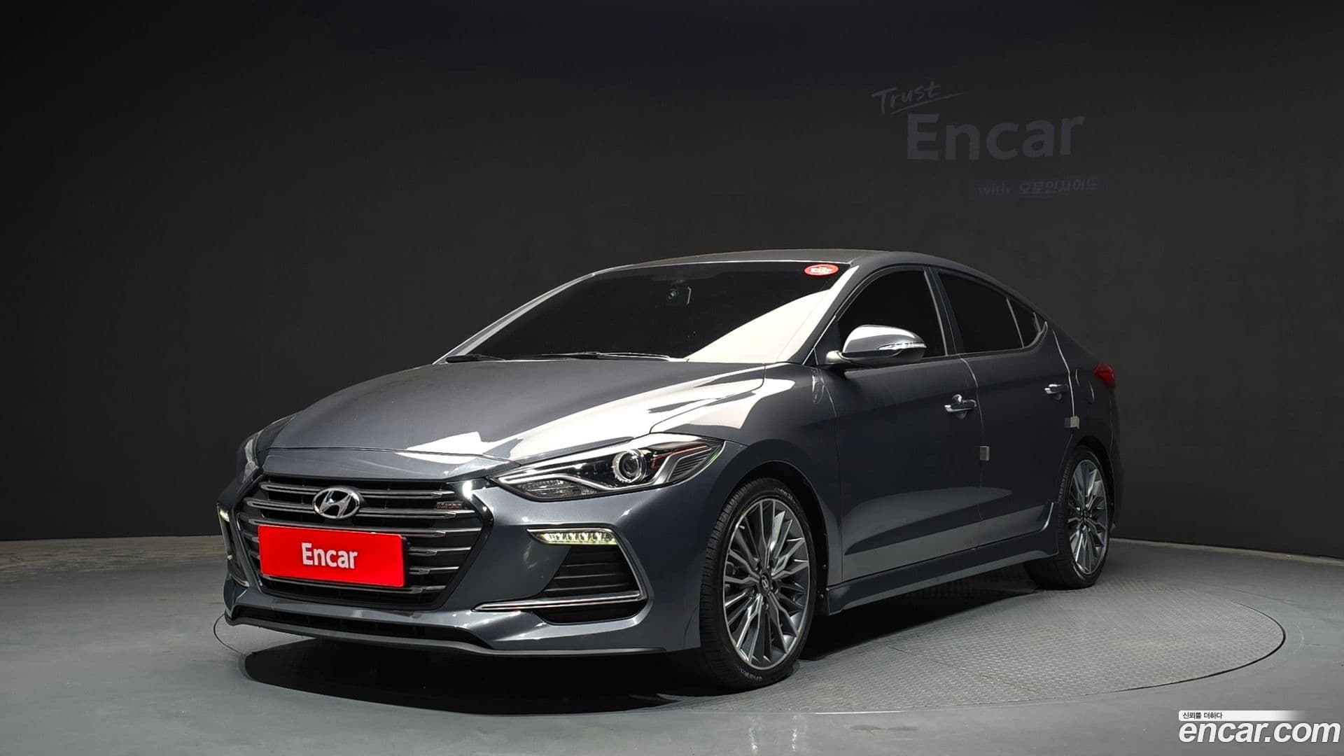 Main__Slider__Photo:AVANTE Hyundai 2016.5-0