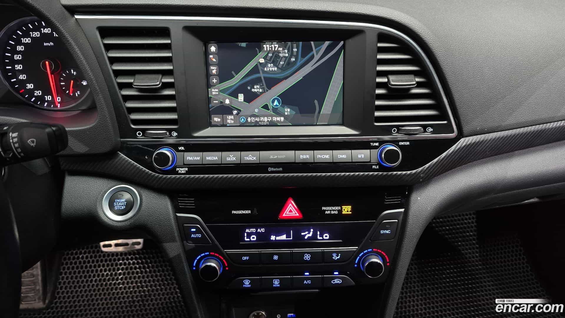 AVANTE Hyundai 2016.5-OPTION-017
