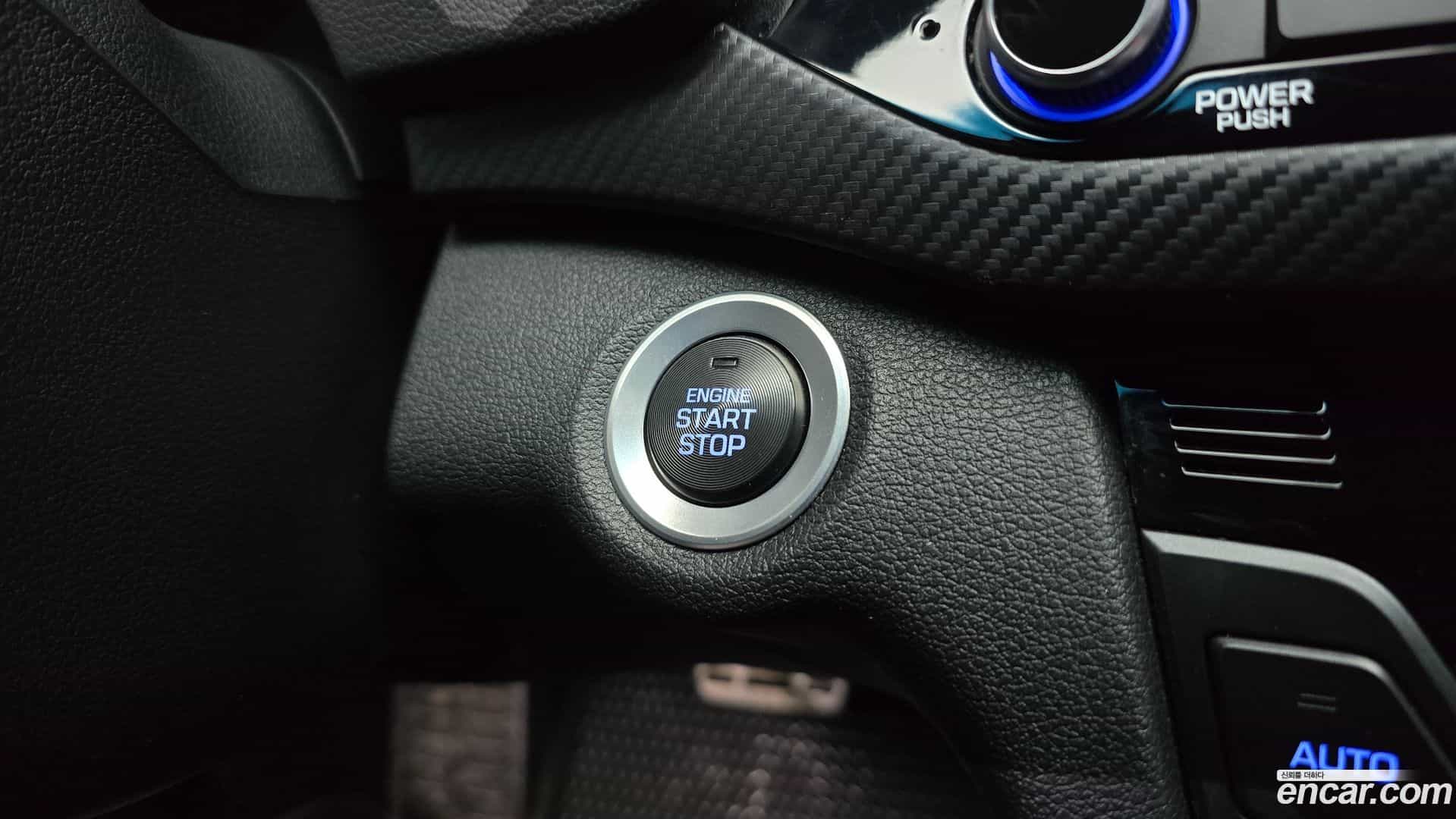 AVANTE Hyundai 2016.5-OPTION-041