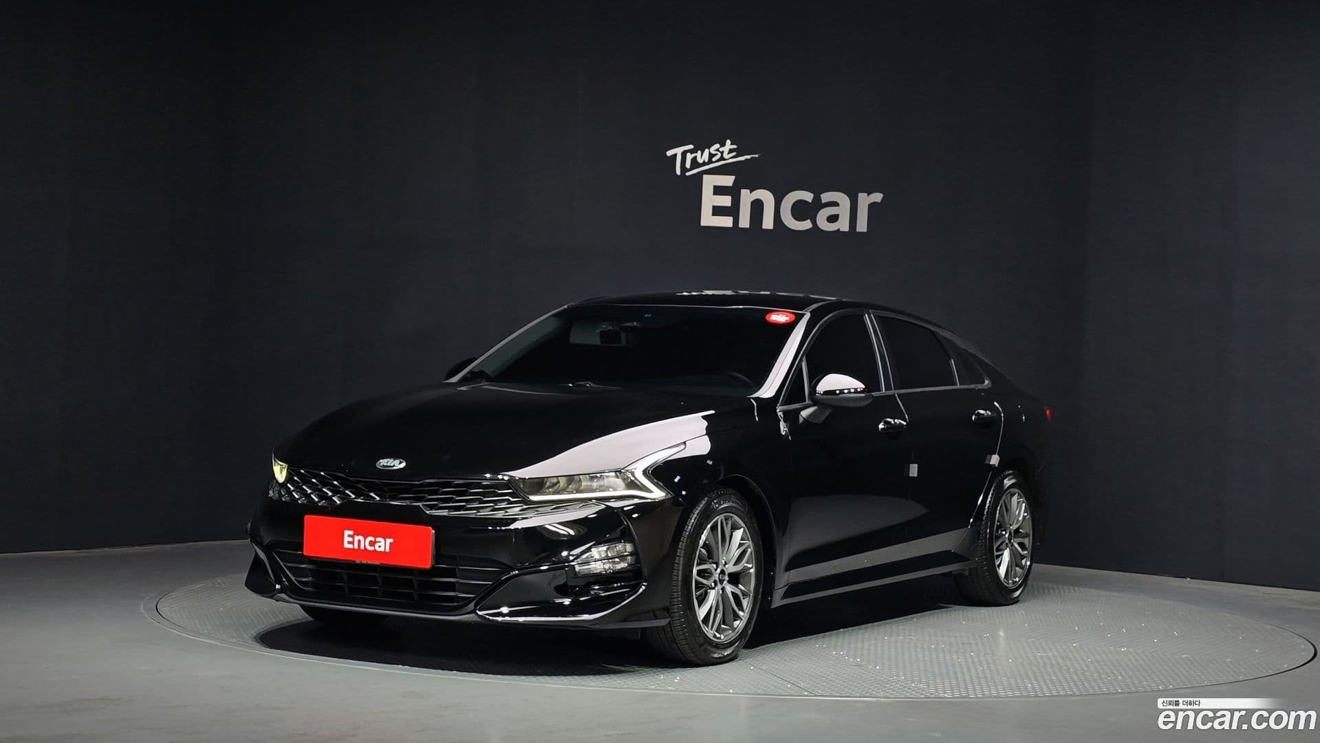 Main__Slider__Photo:K5 Kia 2021.2-0