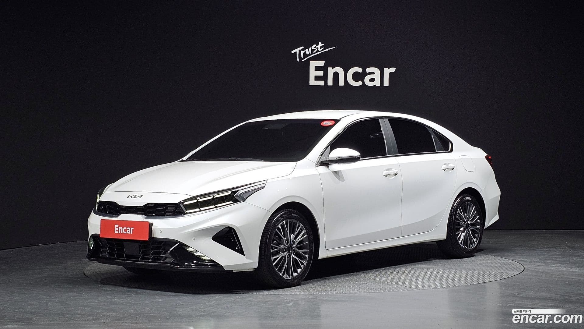 Main__Slider__Photo:K3 Kia 2021.9-0