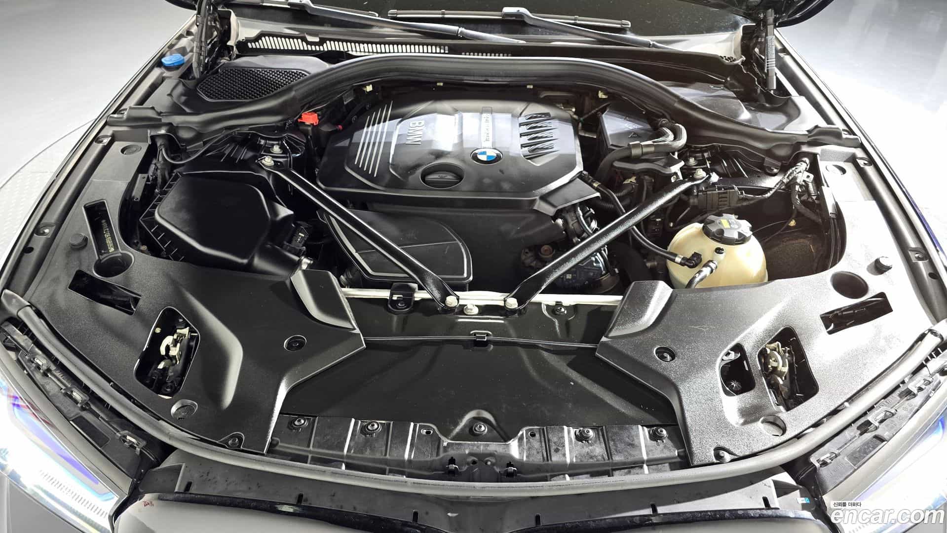 5-Series BMW 2017.10-OUTER-006