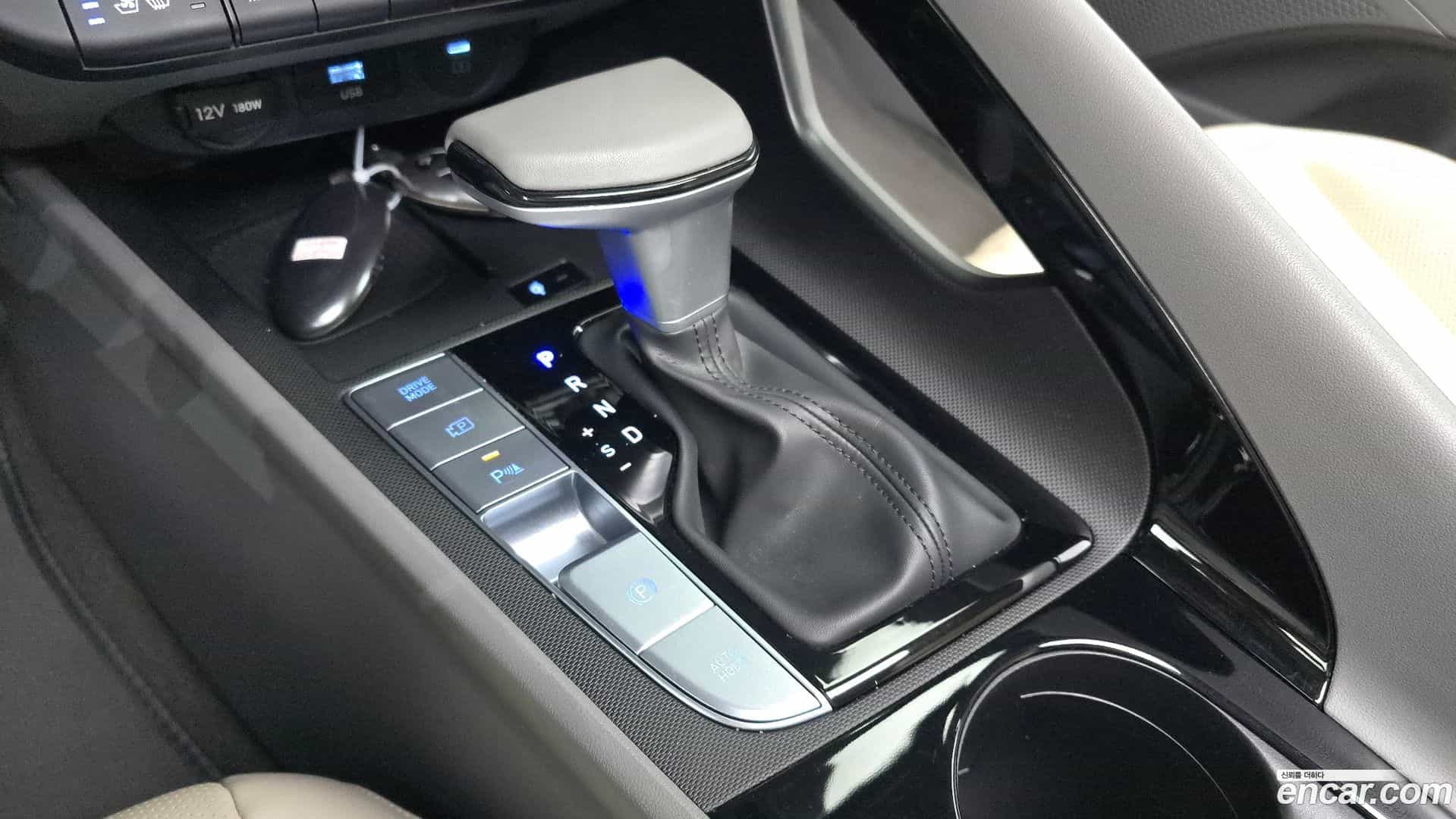 AVANTE Hyundai 2025.3-INNER-009