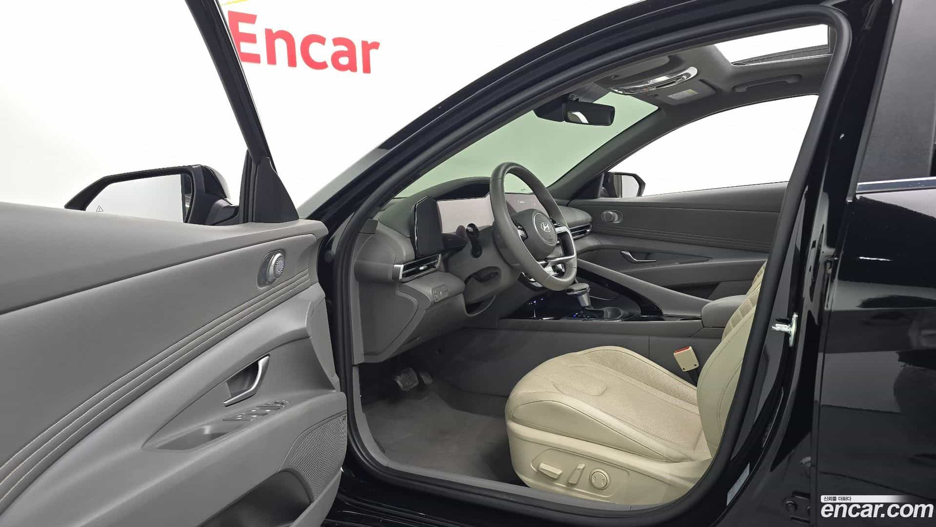 AVANTE Hyundai 2025.3-INNER-010