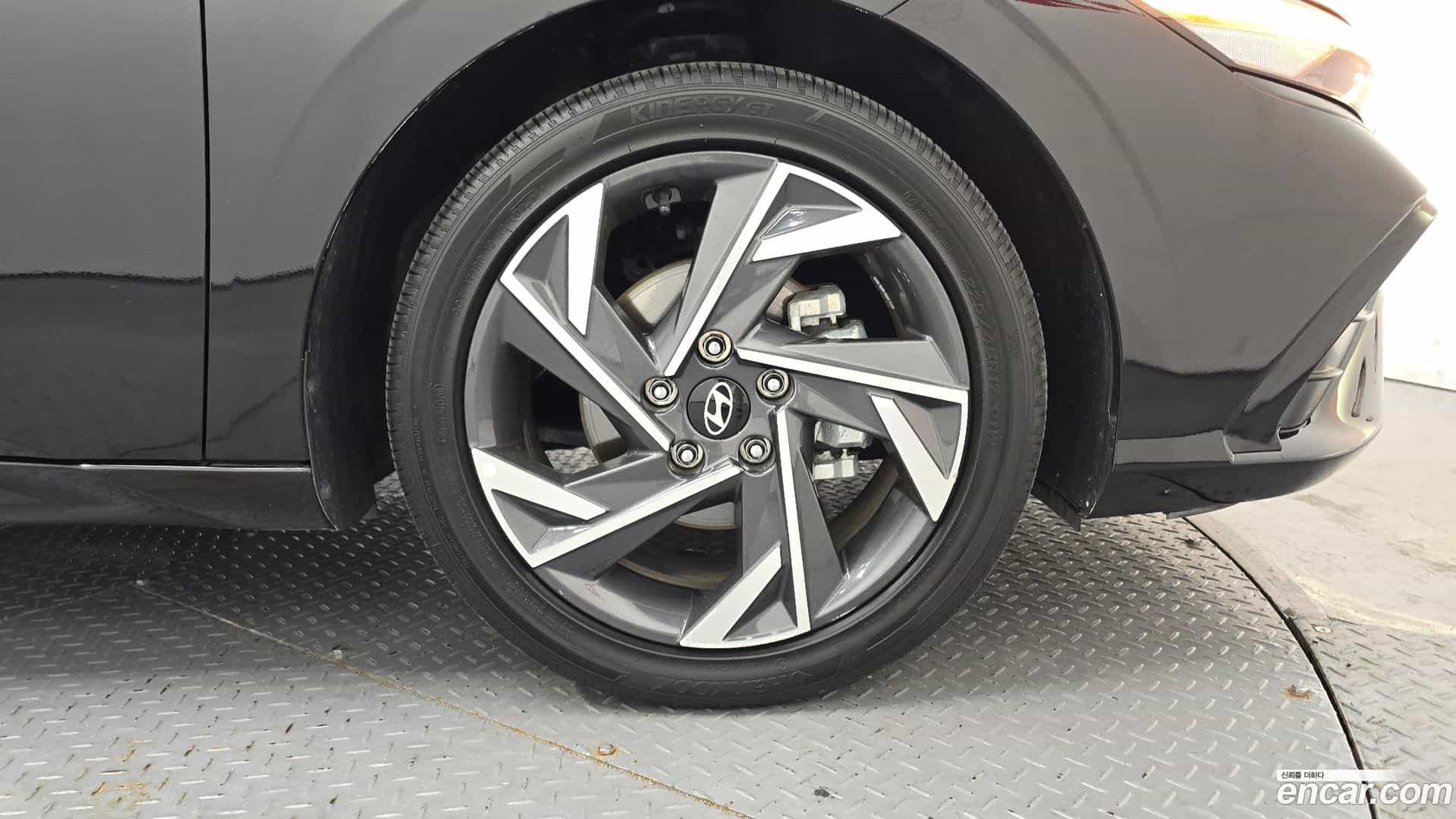 AVANTE Hyundai 2025.3-OUTER-031