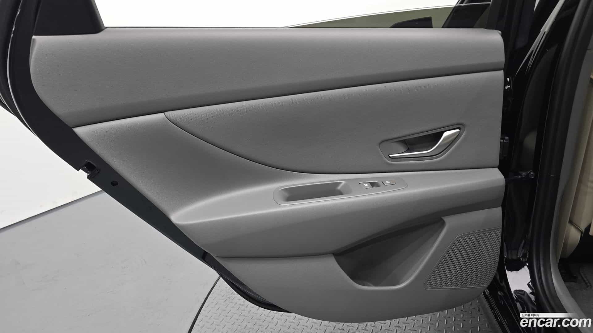 AVANTE Hyundai 2025.3-INNER-035