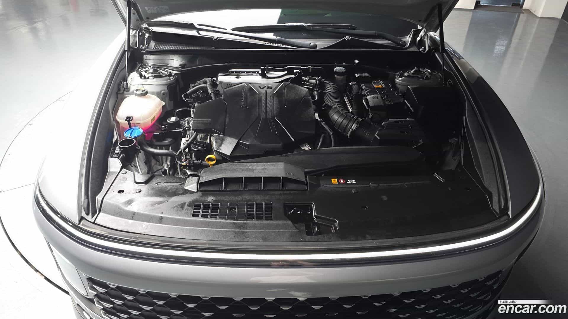 Grandeur Hyundai 2022.11-OUTER-006