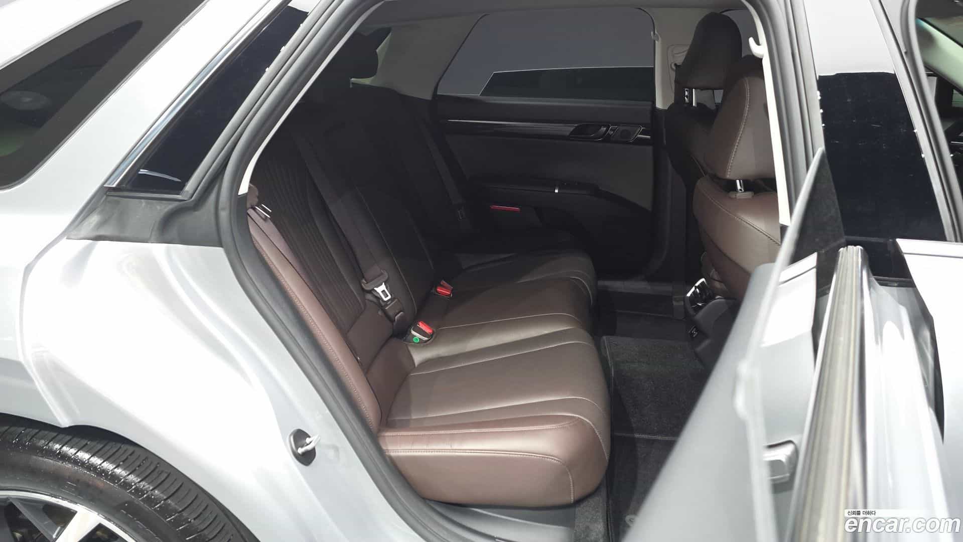 Grandeur Hyundai 2022.11-OPTION-015