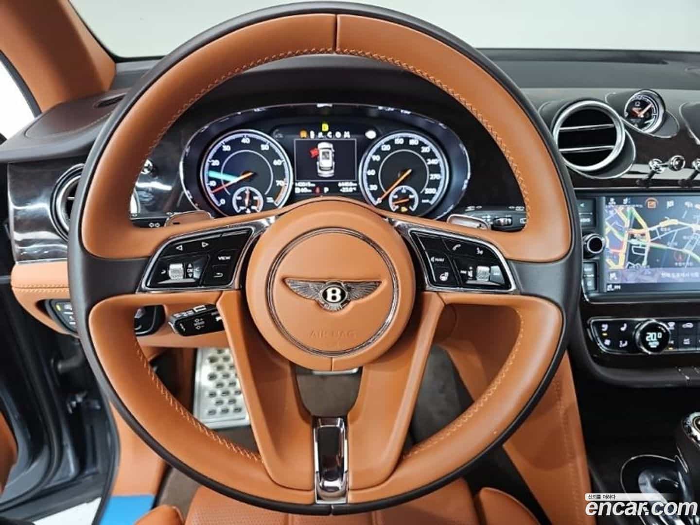 Bentayga Bentley 2019.10-INNER-009