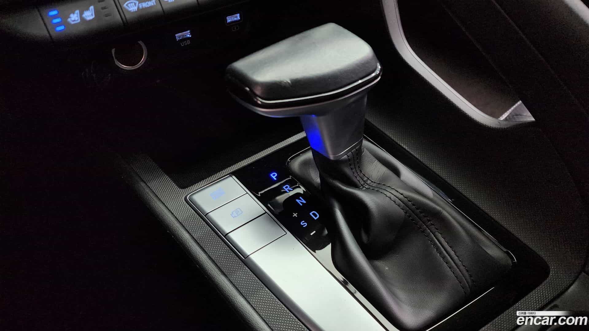 AVANTE Hyundai 2022.0-INNER-009