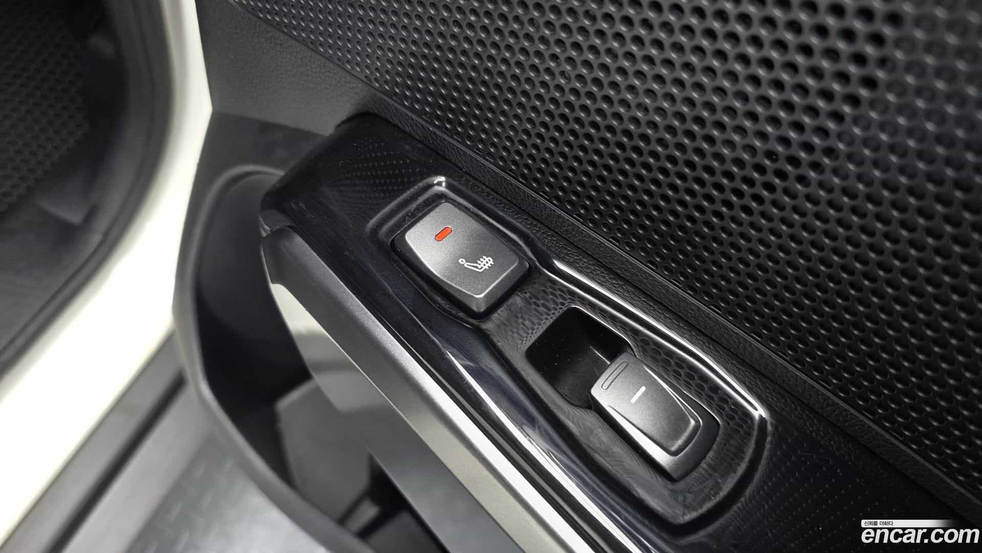 TIBOLI KG Mobility 2021.0-OPTION-023