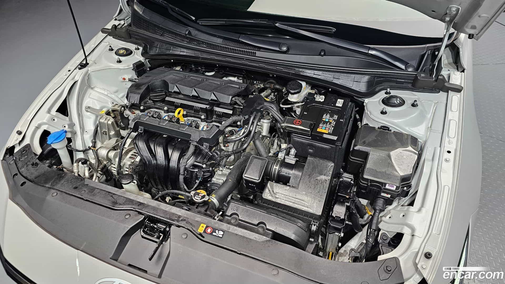 AVANTE Hyundai 2024.2-OUTER-006