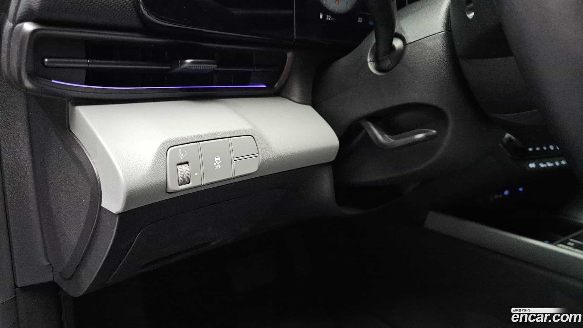 AVANTE Hyundai 2024.2-OPTION-023