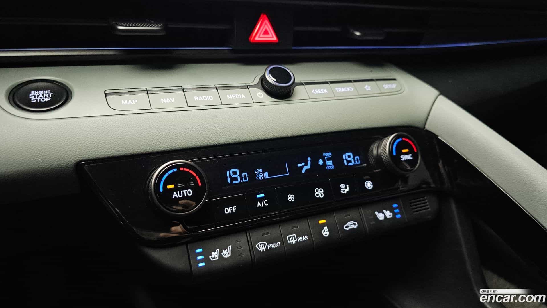 AVANTE Hyundai 2024.2-OPTION-042