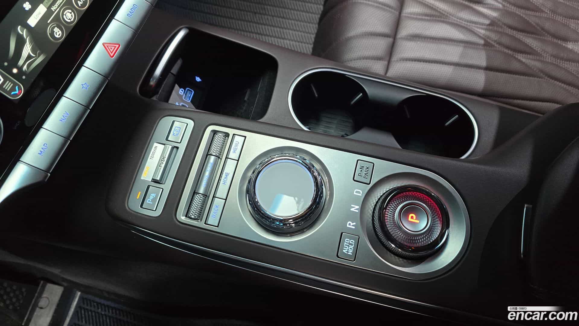 GV70 Genesis 2021.2-INNER-009