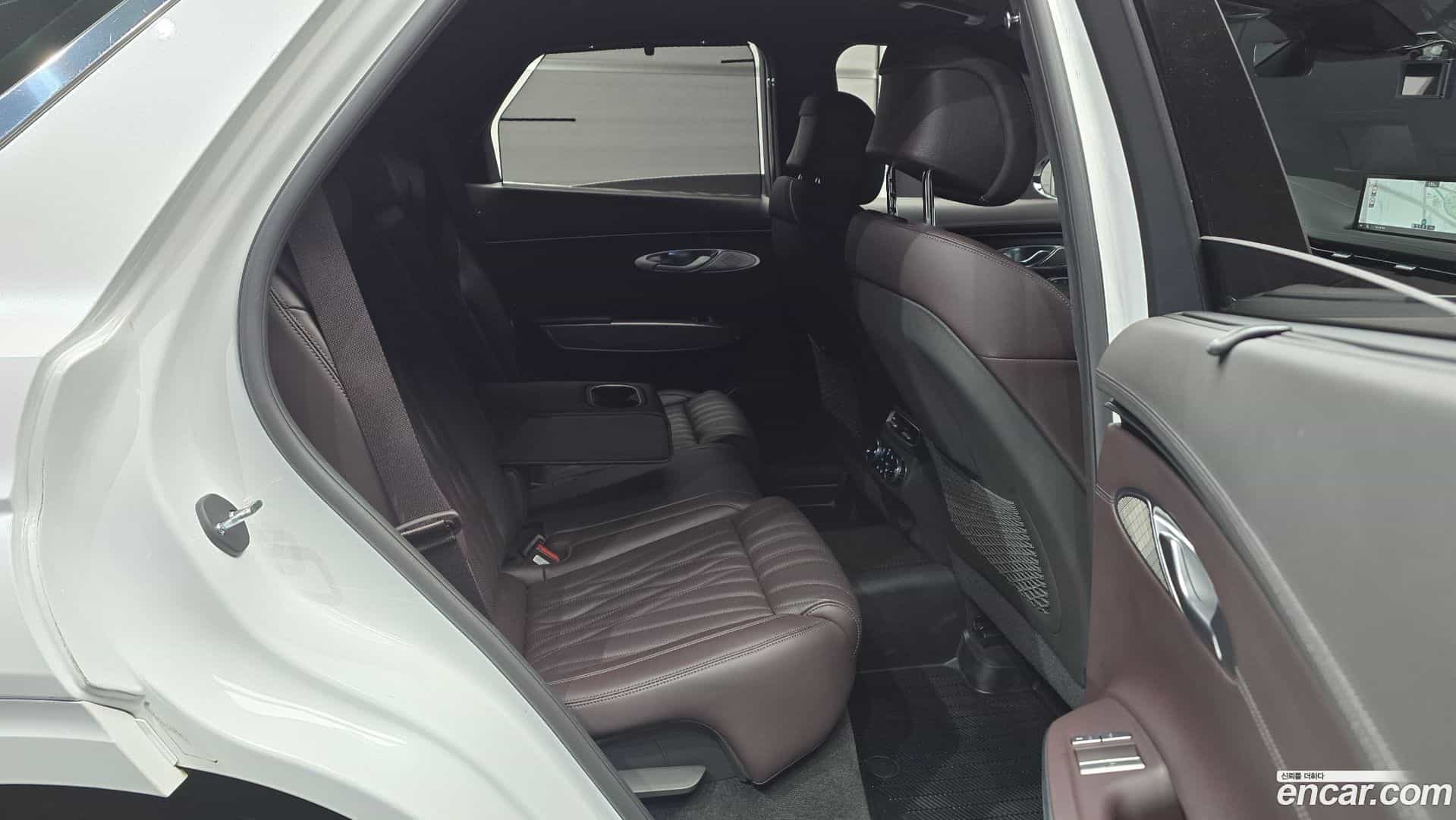 GV70 Genesis 2021.2-OPTION-015