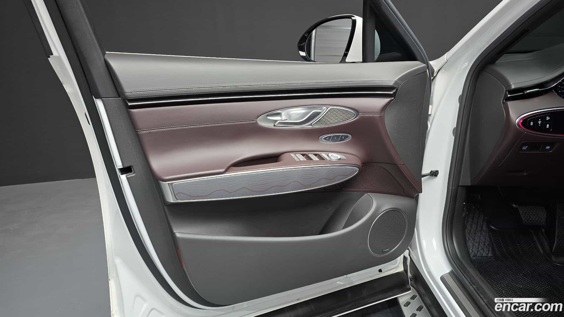 GV70 Genesis 2021.2-INNER-034
