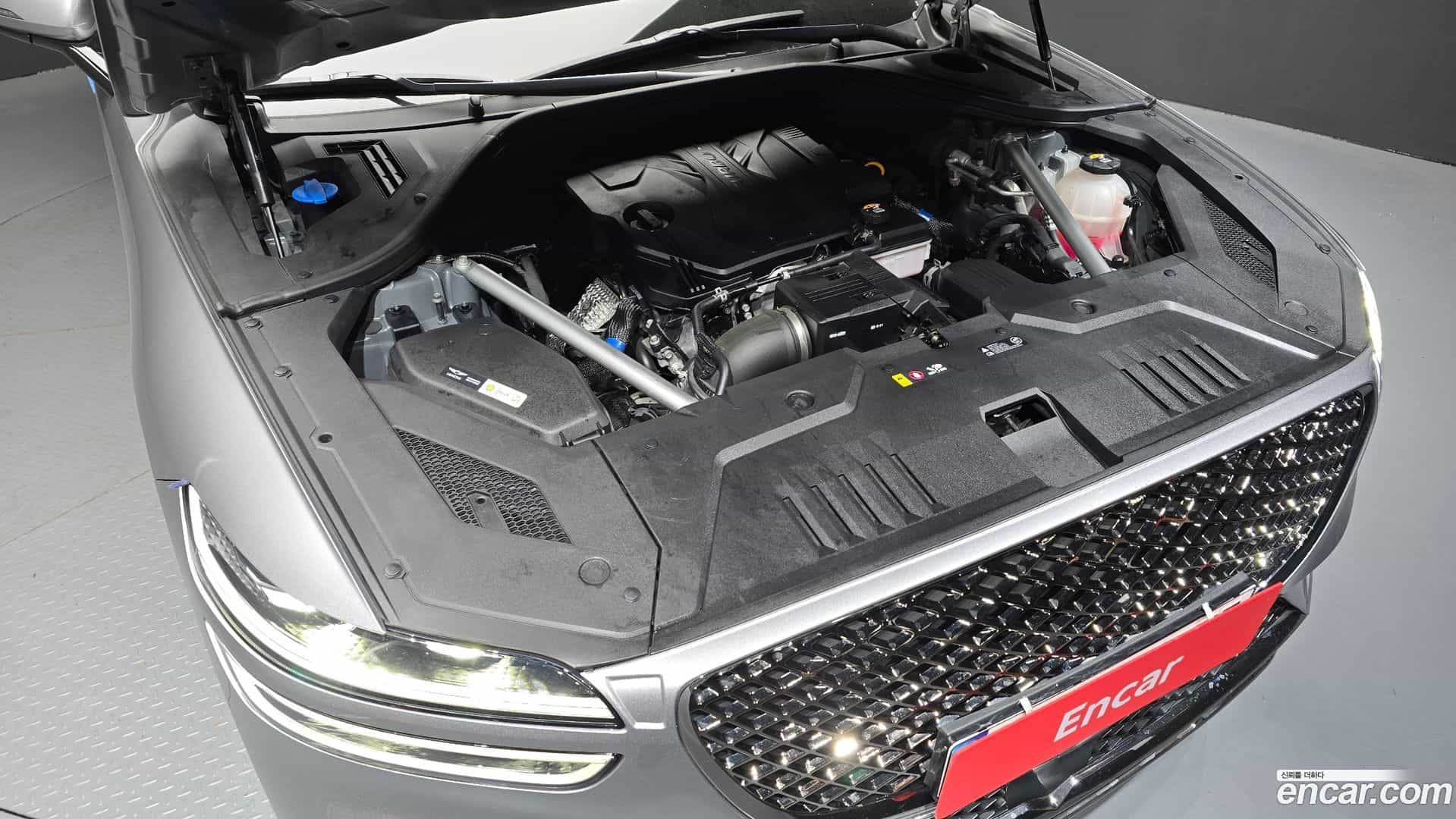GV70 Genesis 2023.11-OUTER-006