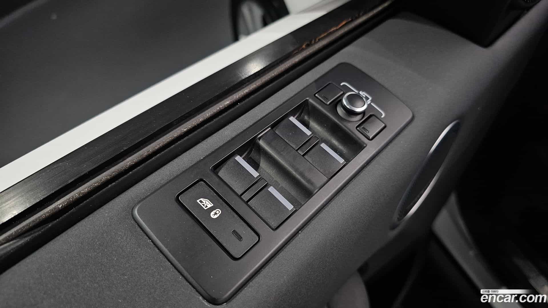Discovery Land Rover 2019.5-OPTION-024
