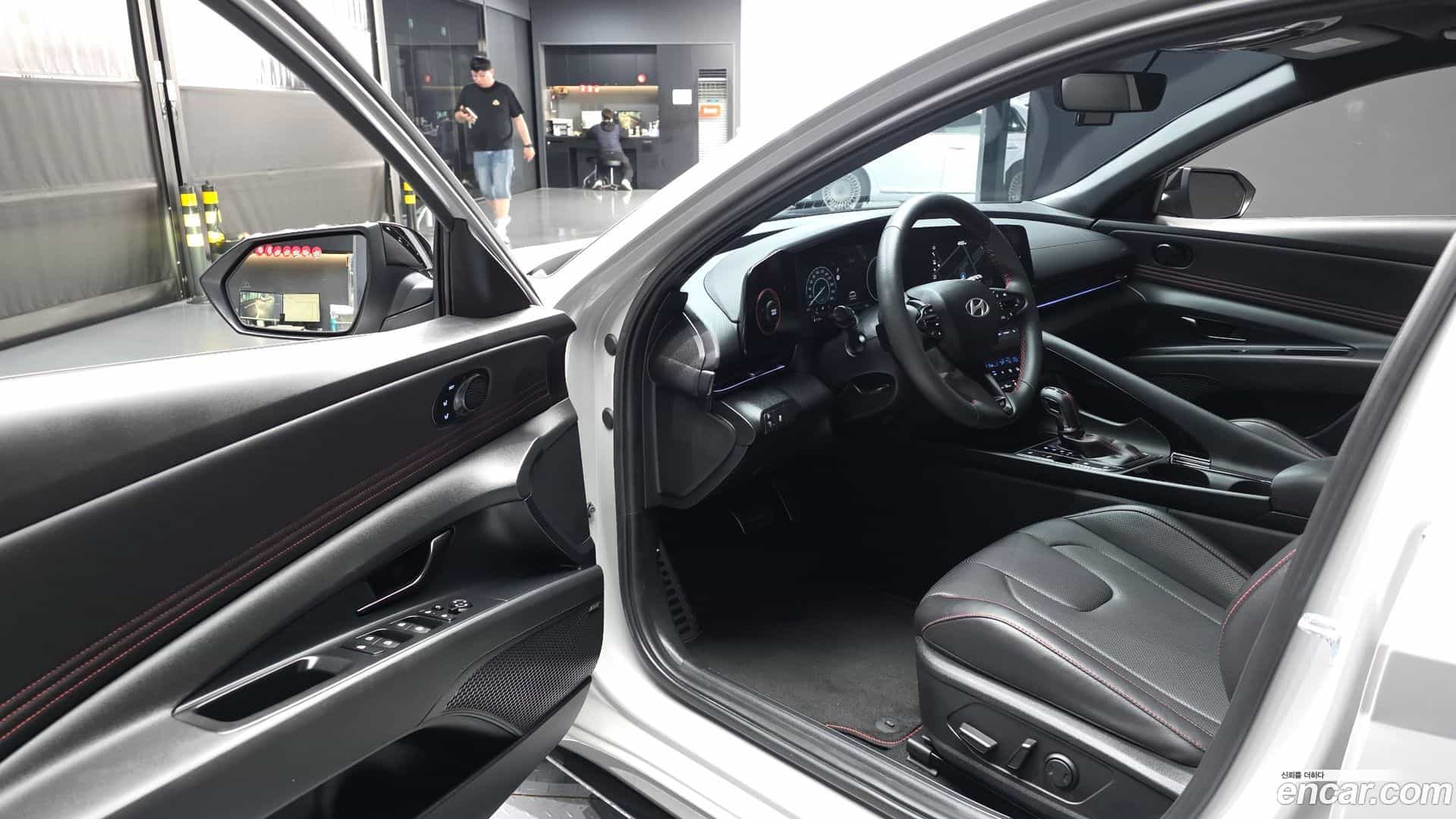 AVANTE Hyundai 2024.6-INNER-010