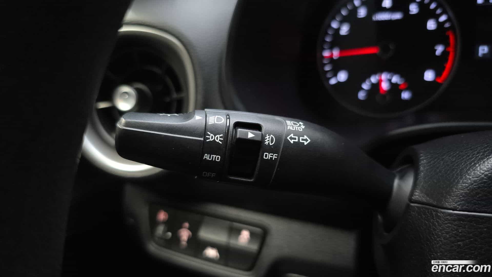 K3 Kia 2019.6-OPTION-021