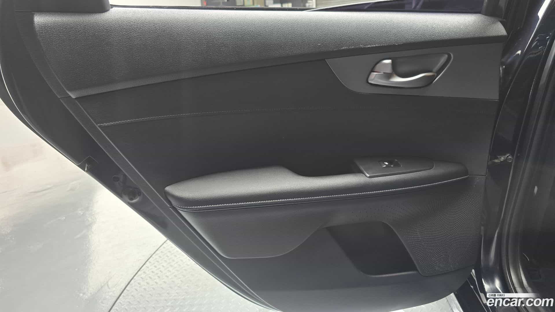 K3 Kia 2019.6-INNER-035