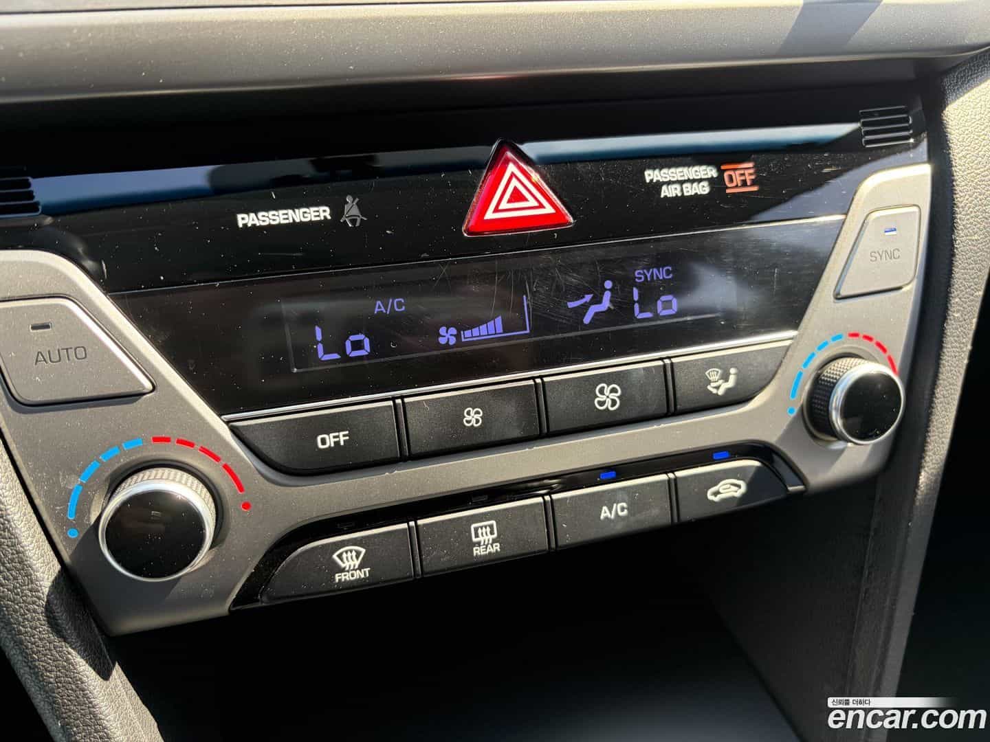 AVANTE Hyundai 2016.1-OPTION-020
