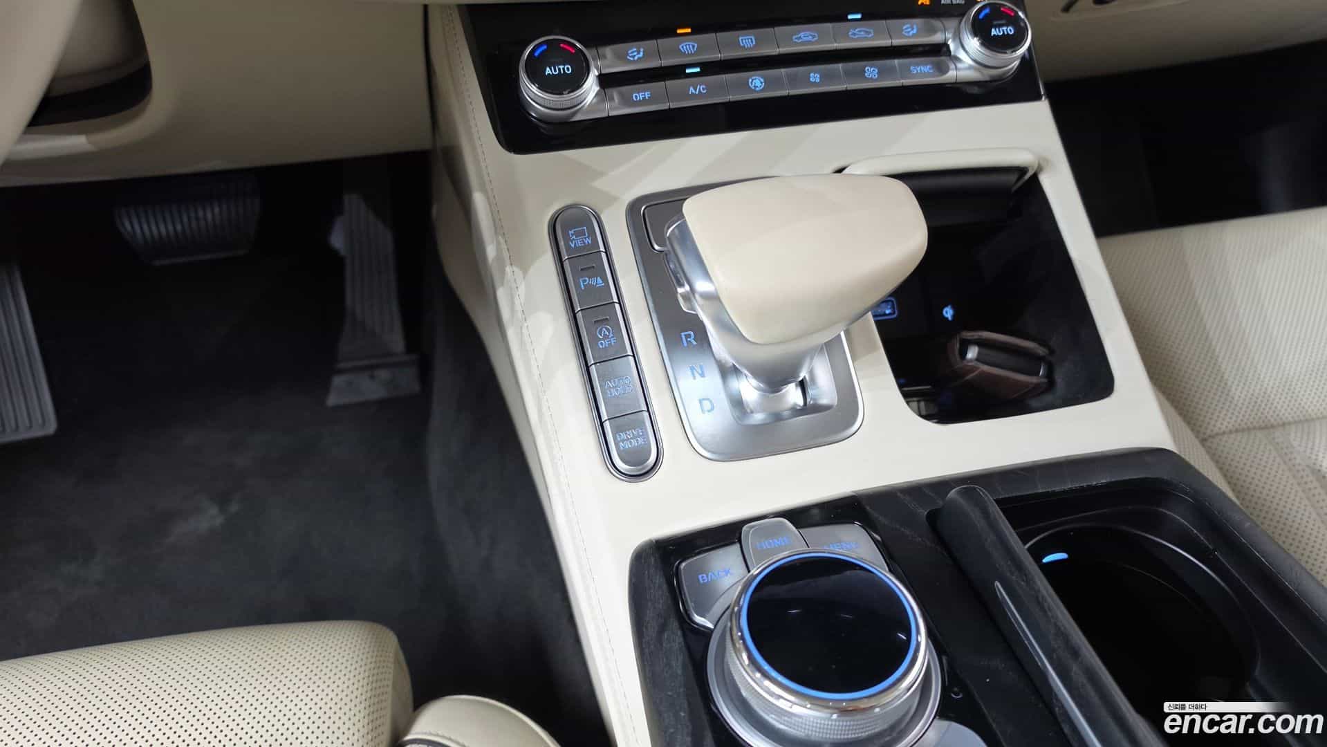 G90 Genesis 2019.4-INNER-009