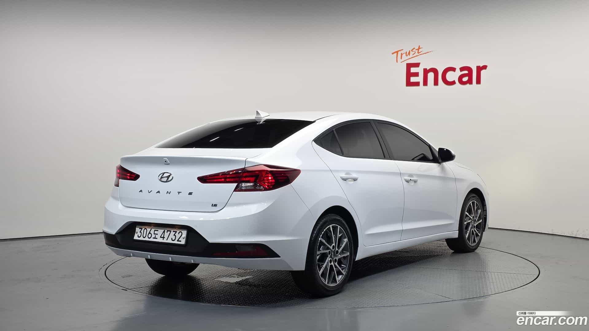 AVANTE Hyundai 2020.3-OUTER-002