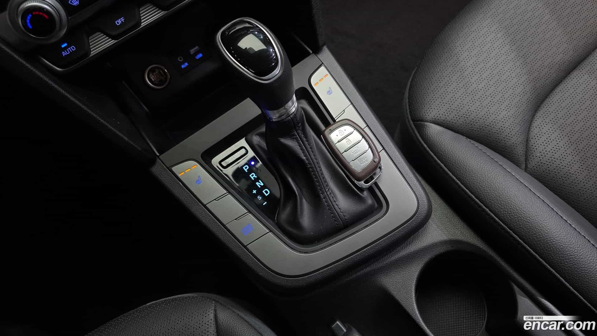 AVANTE Hyundai 2020.3-INNER-009