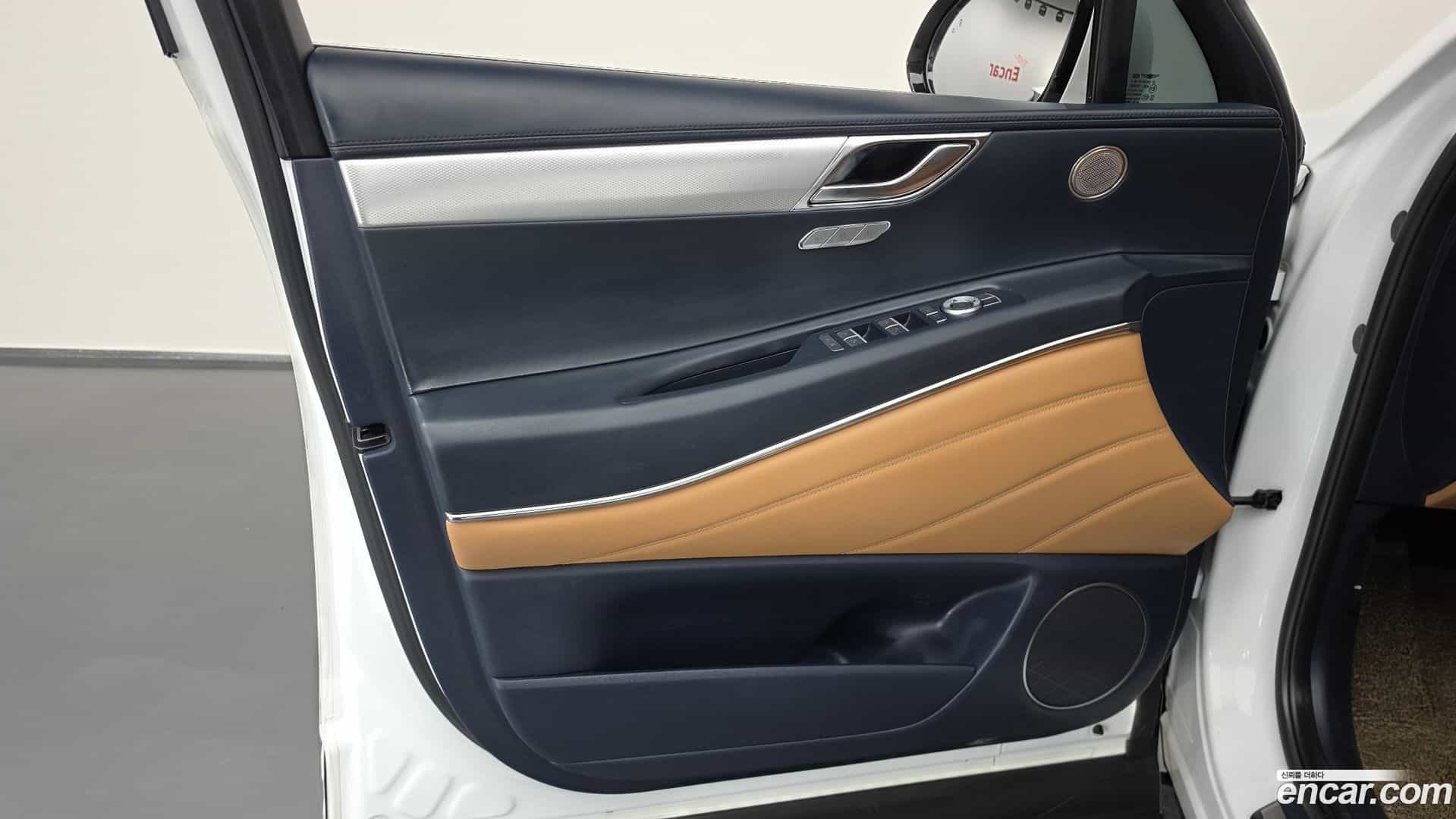 GV80 Genesis 2021.3-INNER-034