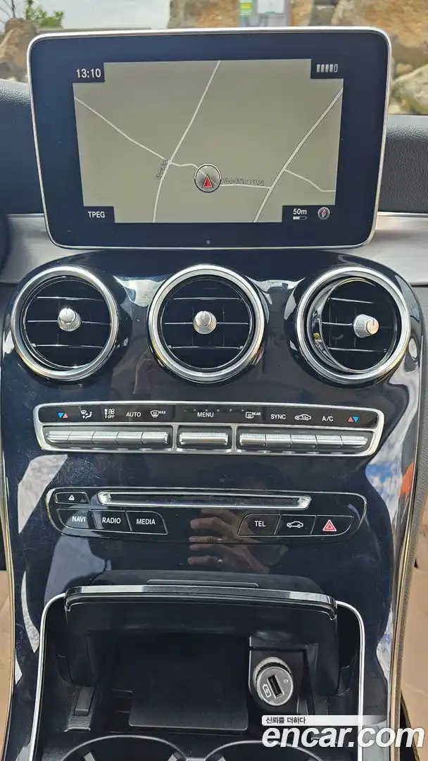 C-Class Mercedes-Benz 2018.5-OUTER-006