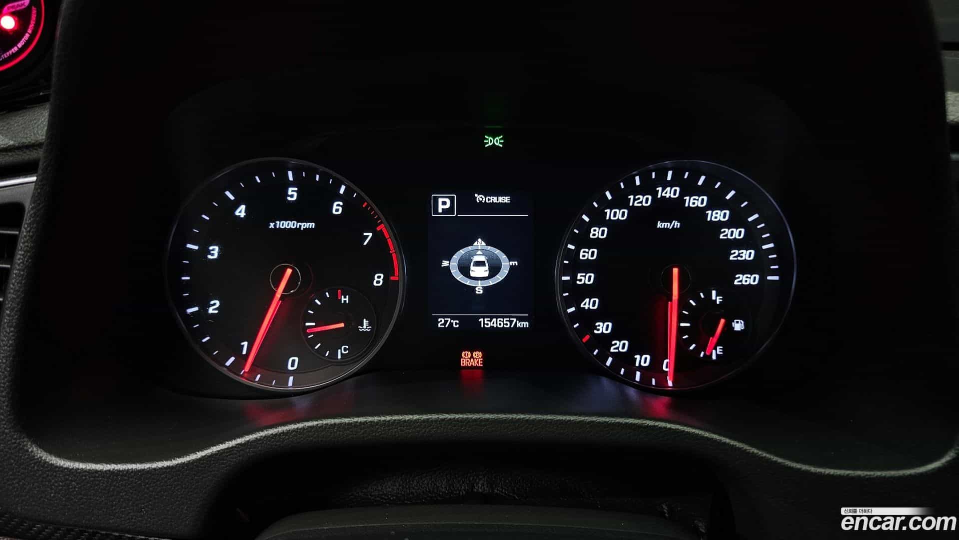 AVANTE Hyundai 2016.10-INNER-008