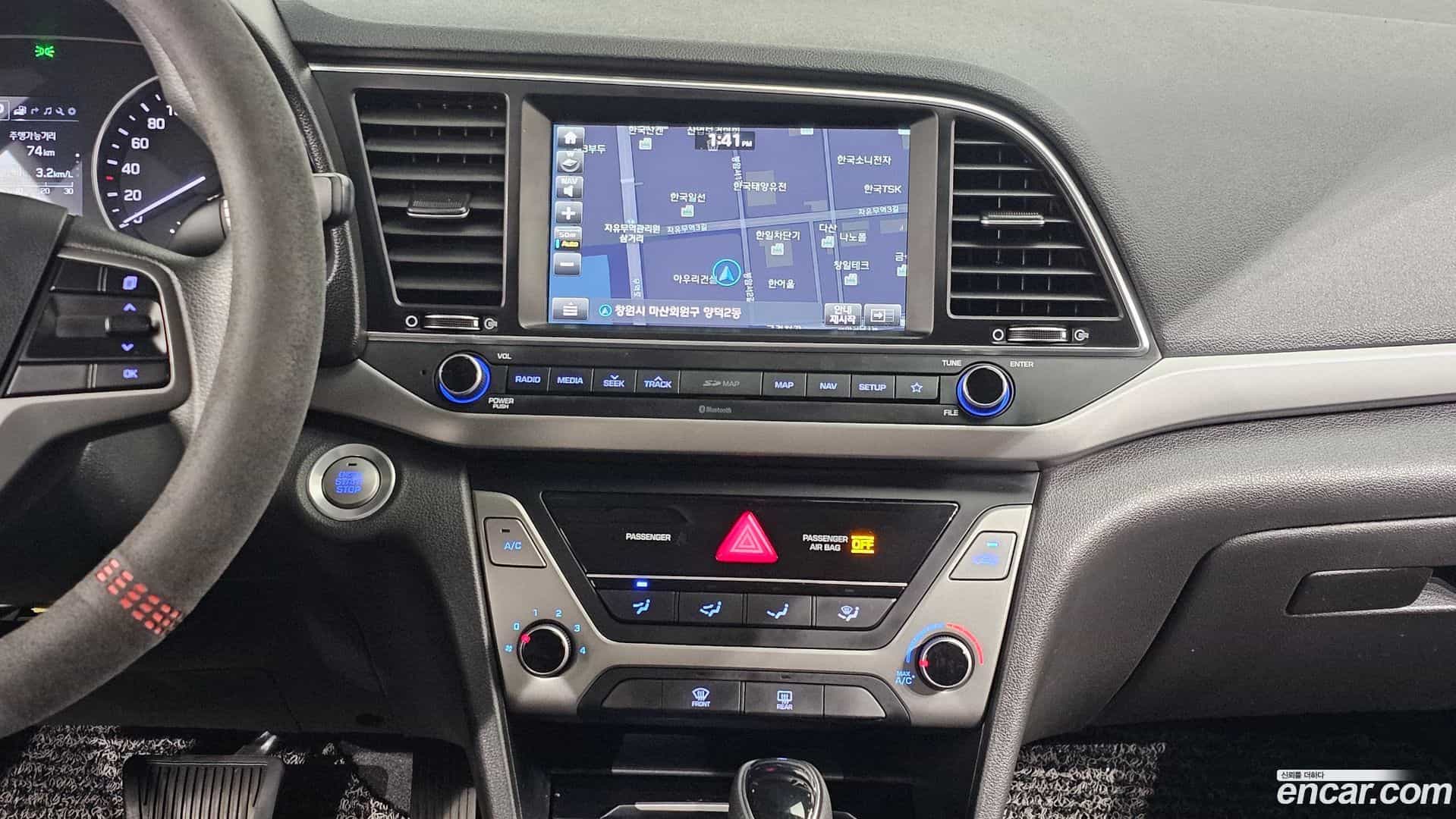 AVANTE Hyundai 2018.8-OPTION-018