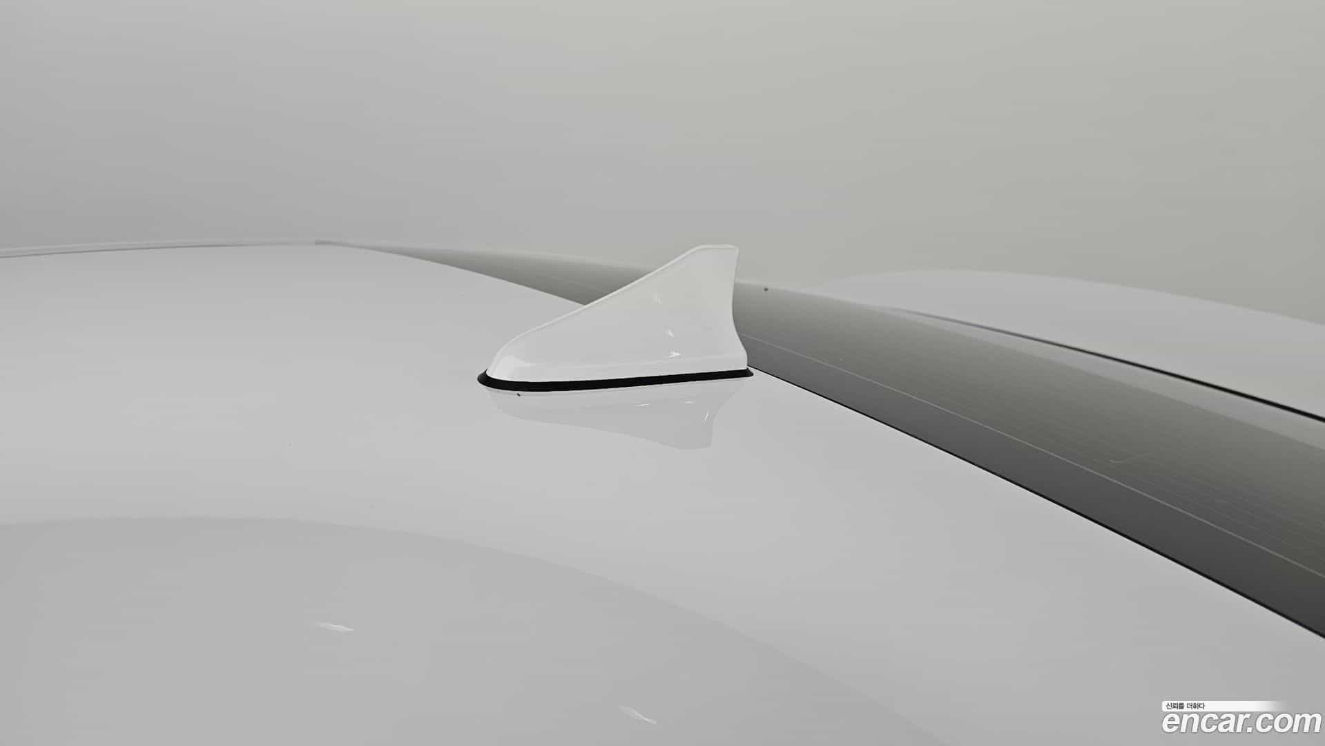 AVANTE Hyundai 2018.8-OPTION-043