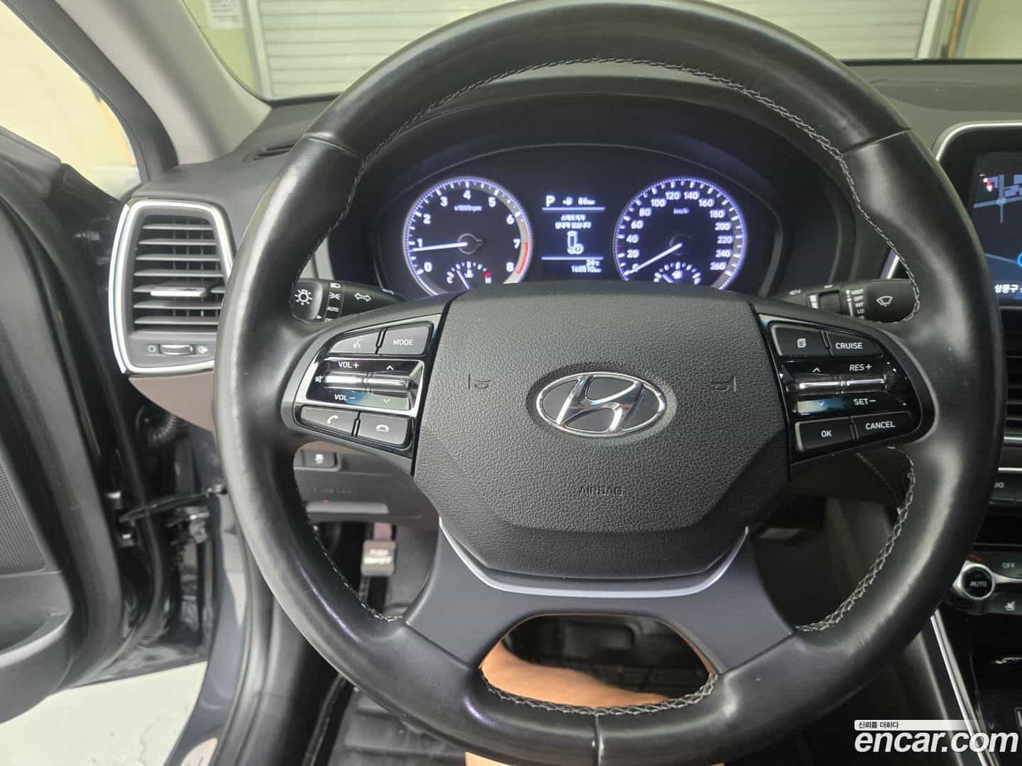 Grandeur Hyundai 2018.3-OPTION-018