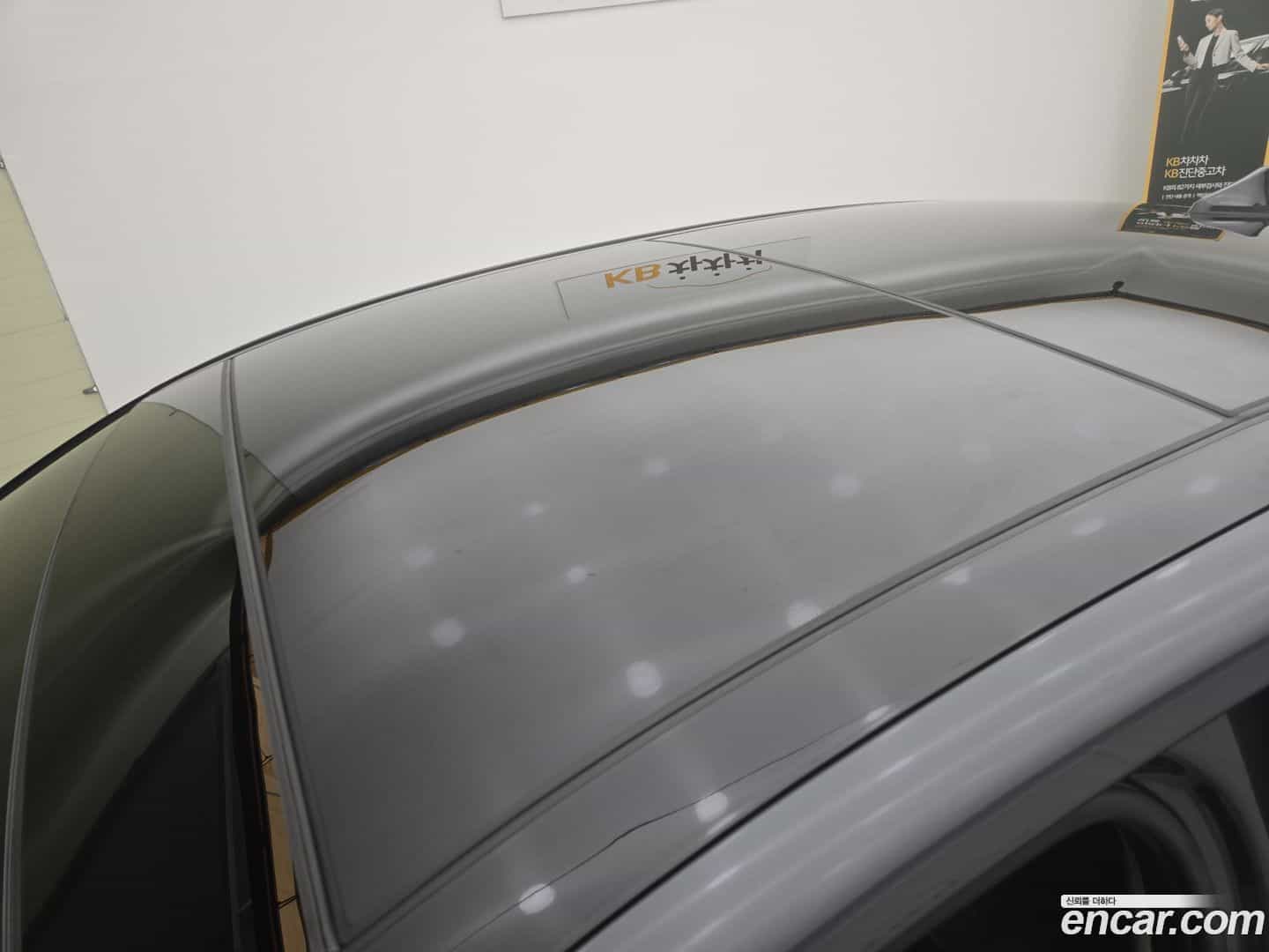 Grandeur Hyundai 2018.3-OPTION-023