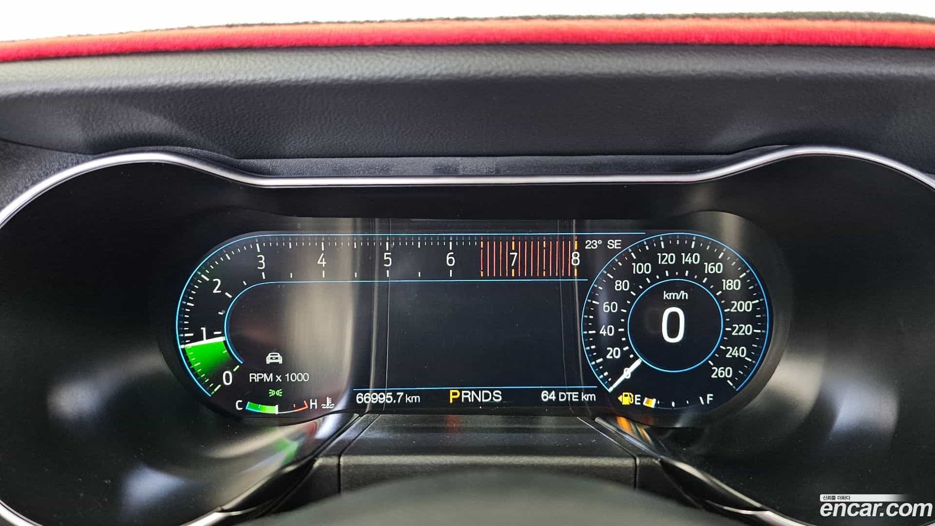 Mustang Ford 2021.7-INNER-008