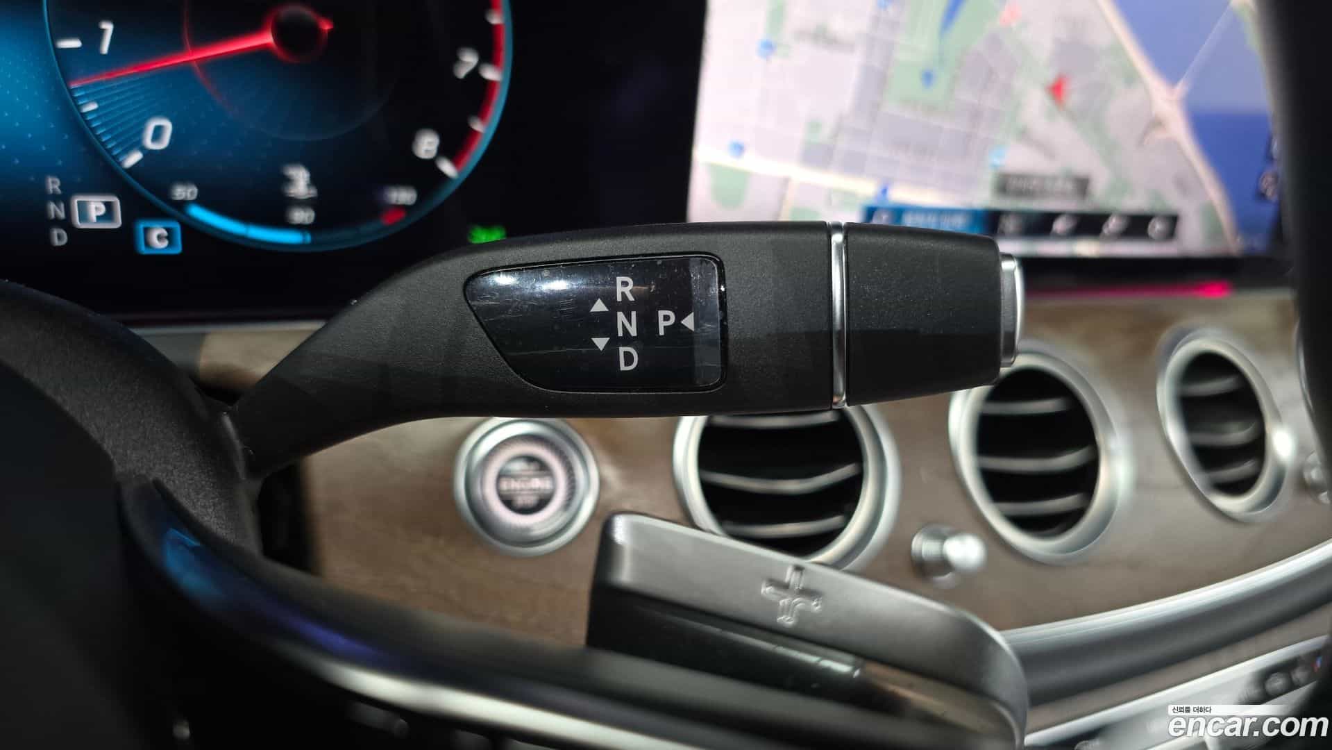 E-Class Mercedes-Benz 2021.0-INNER-009