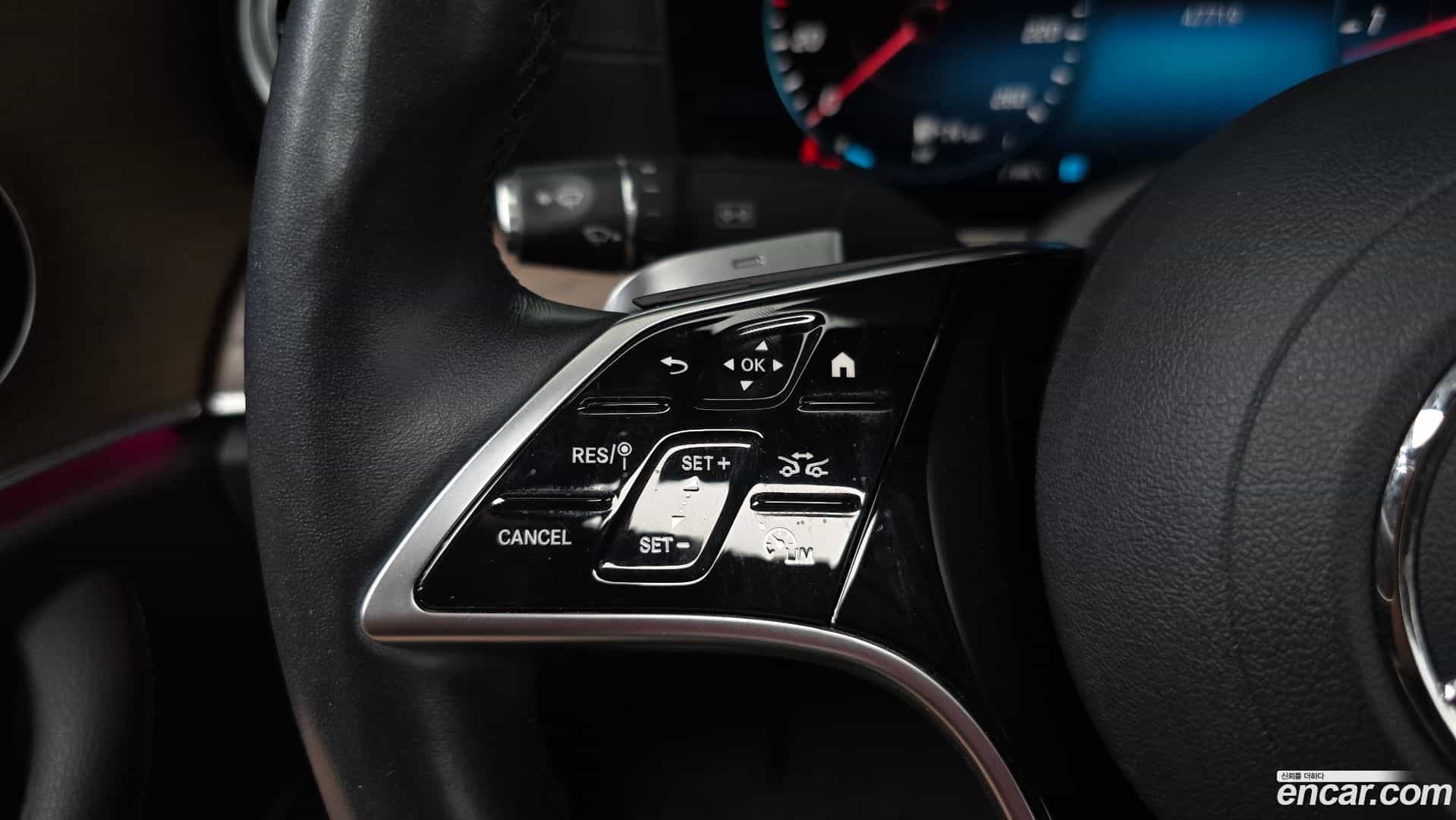 E-Class Mercedes-Benz 2021.0-OPTION-022