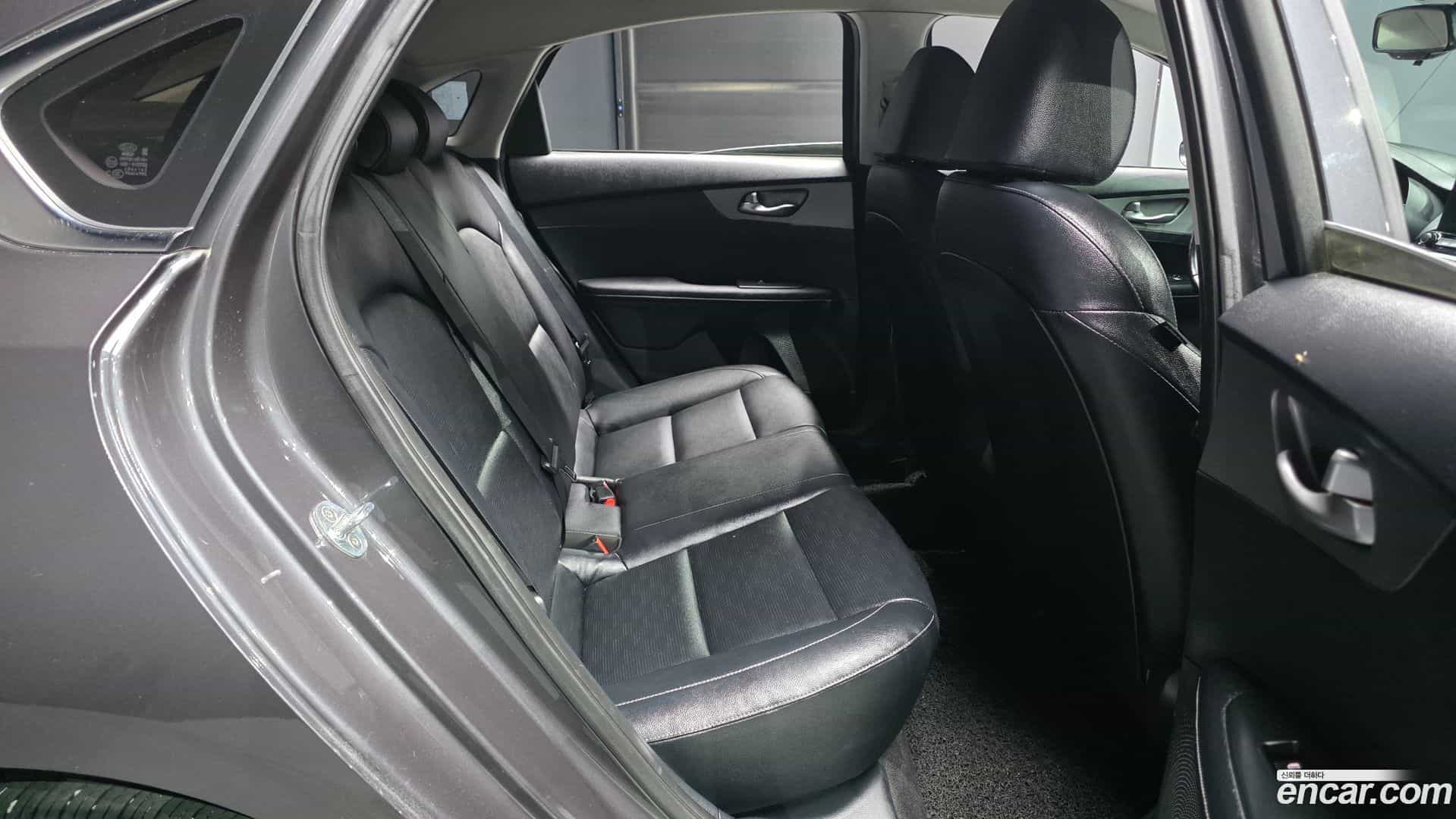 K3 Kia 2019.10-OPTION-016