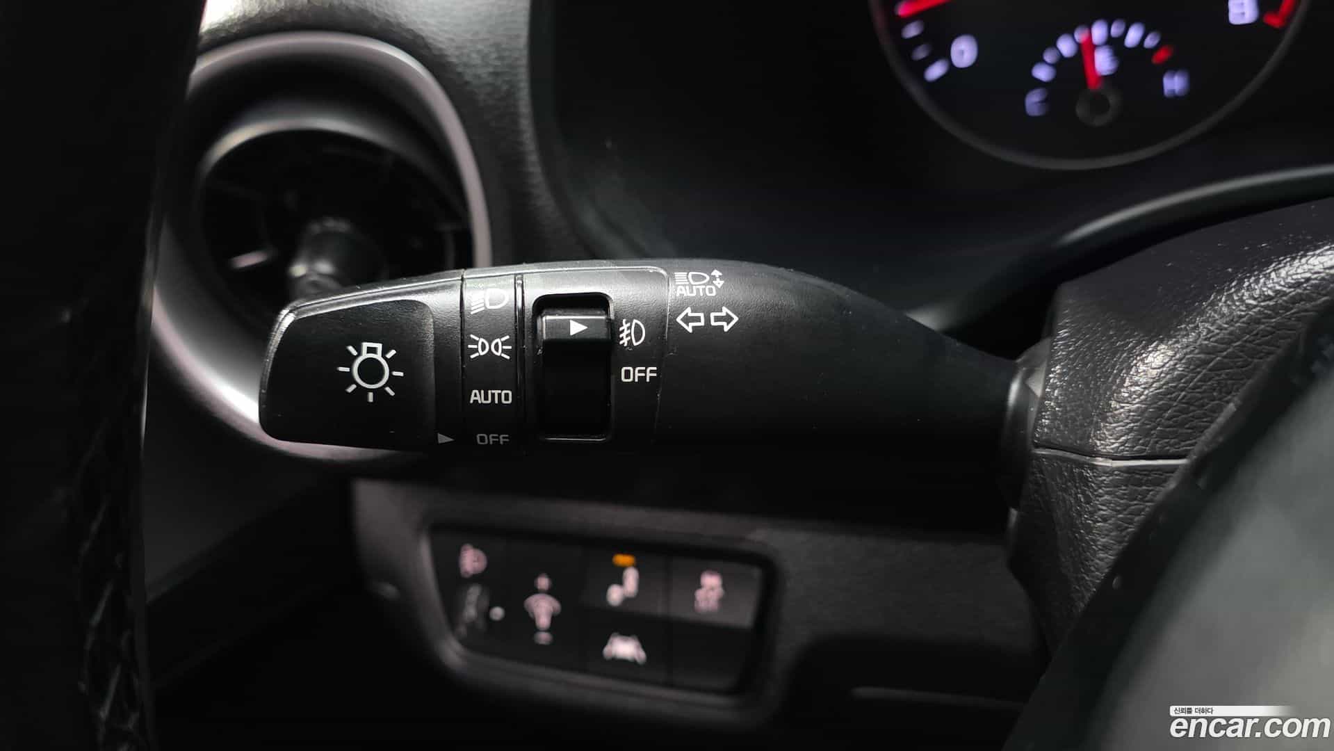 K3 Kia 2019.10-OPTION-042