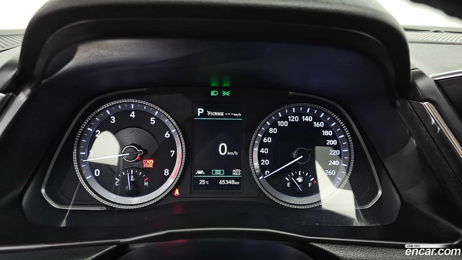 Sonata Hyundai 2022.2-INNER-008