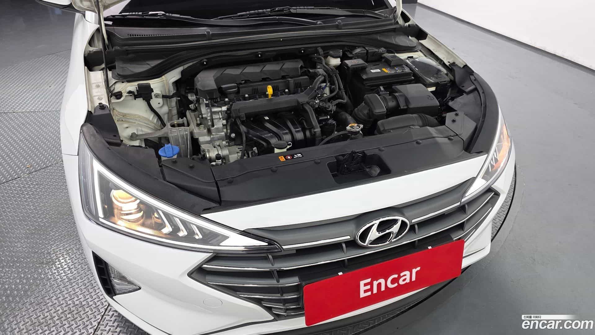 AVANTE Hyundai 2020.2-OUTER-006