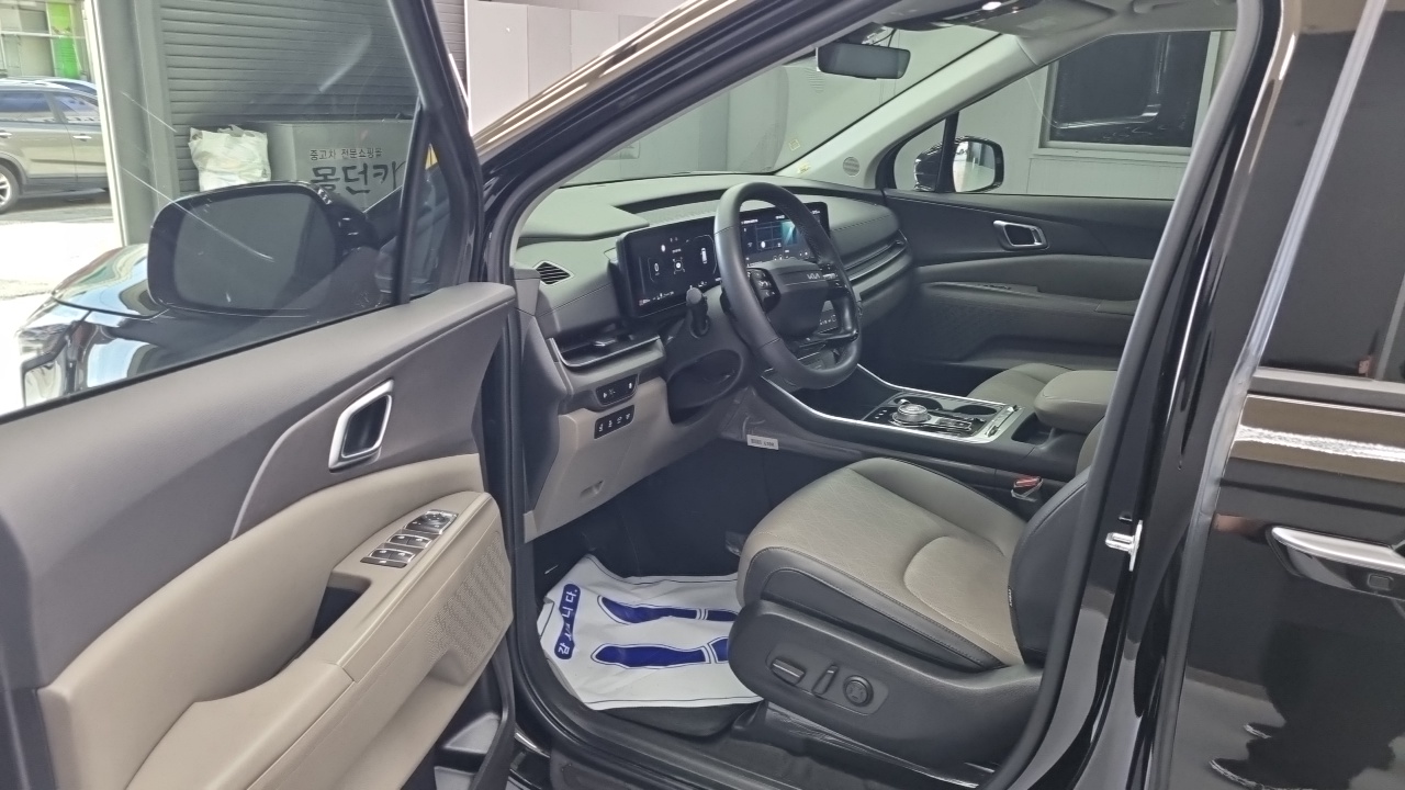 Canival Kia 2025.0-INNER-010