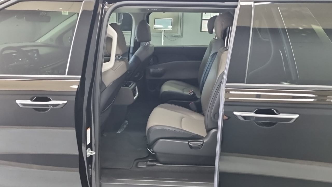 Canival Kia 2025.0-OPTION-015