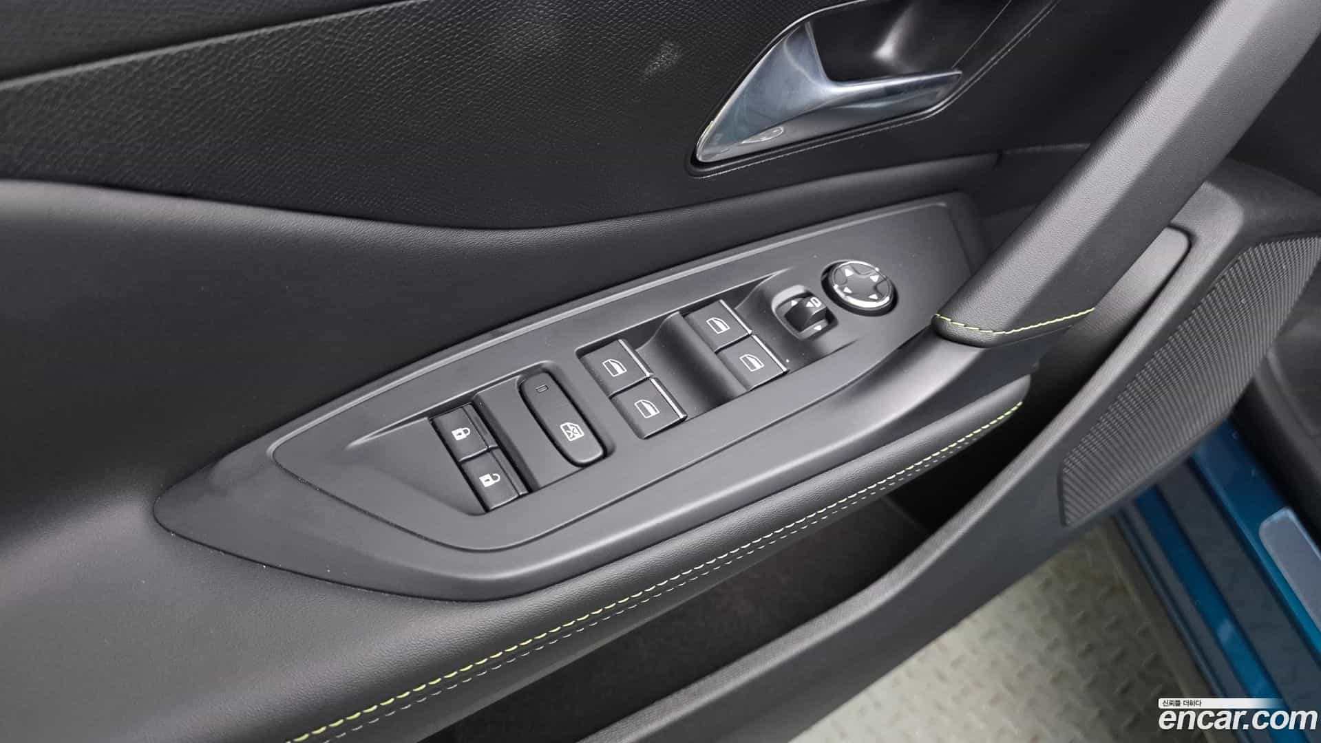 408 Peugeot 2023.5-OPTION-042