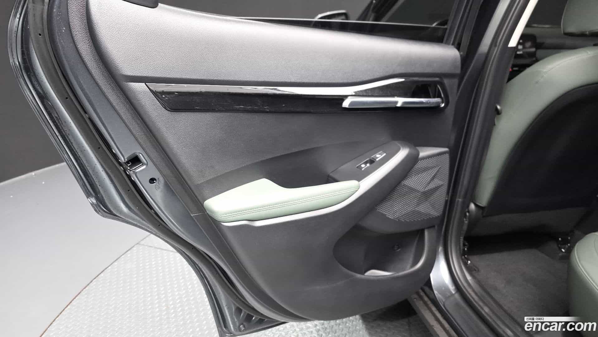 Seltos Kia 2023.1-INNER-035